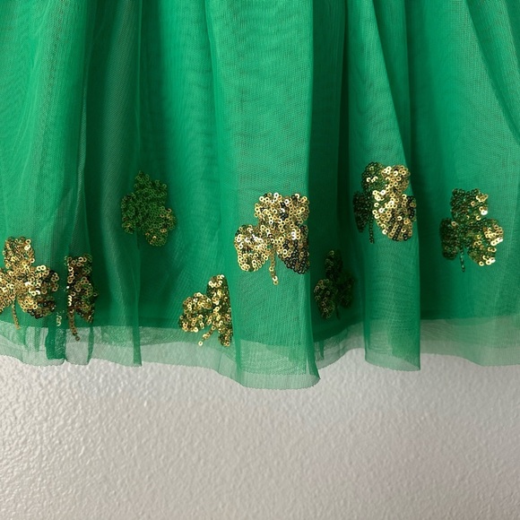 CAT&Jack Girl’s Green Tulle Skirt With Sequins Clover Leaf Large Brand New - Picture 3 of 4